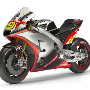 02 aprilia motogp