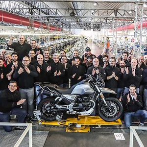 01 moto guzzi v85tt a mandello