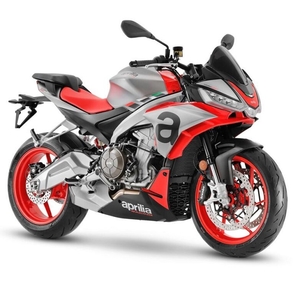 11 aprilia tuono 660