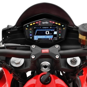 22 aprilia tuono 660
