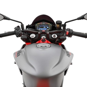 21 aprilia tuono 660