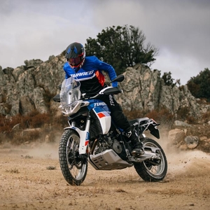 B 03 aprilia tuareg 660 indaco tagelmust