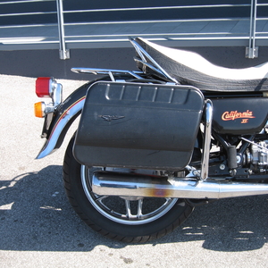 Moto guzzi california ii 1000 nero (4)