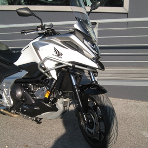Honda nc 750 x dct abs bianco 2021 (2)