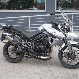 Triumph tiger 800 xrx abs grigio opaco 2017 (1)