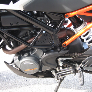 Ktm duke 125 nero arancio 2020 (6)