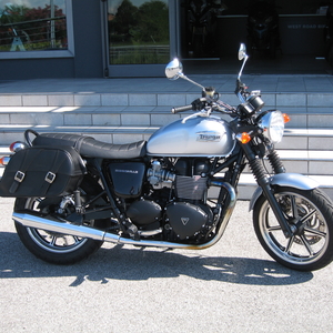 Triumph bonneville se 865 grigio met. 2014 (1)