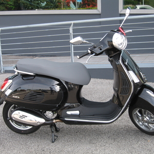 Vespa gts 310 nero convinto 09 2026 (1)