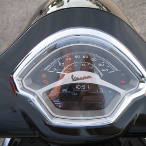 Vespa gts 310 nero convinto 09 2026 (6)