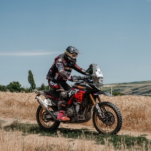 Apriliatuaregracing ttrallycup europeanchampion 06