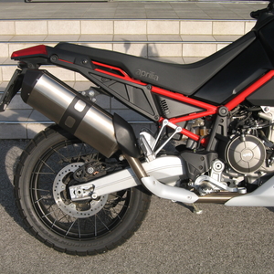 Aprilia tuareg 660 nera 2024 (4)